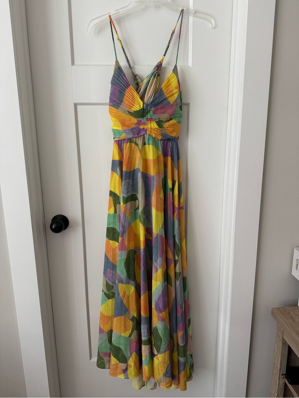 Astr bylthe Multicolor Pleated Midi Dress with V-Neck - Picture 5 of 12